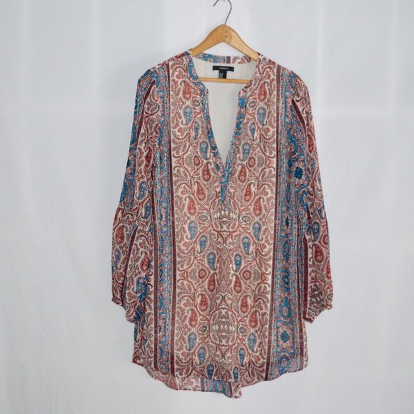 🛍️ $8 Forever 21 Boho Paisley Print Blouse - Picture 2 of 6